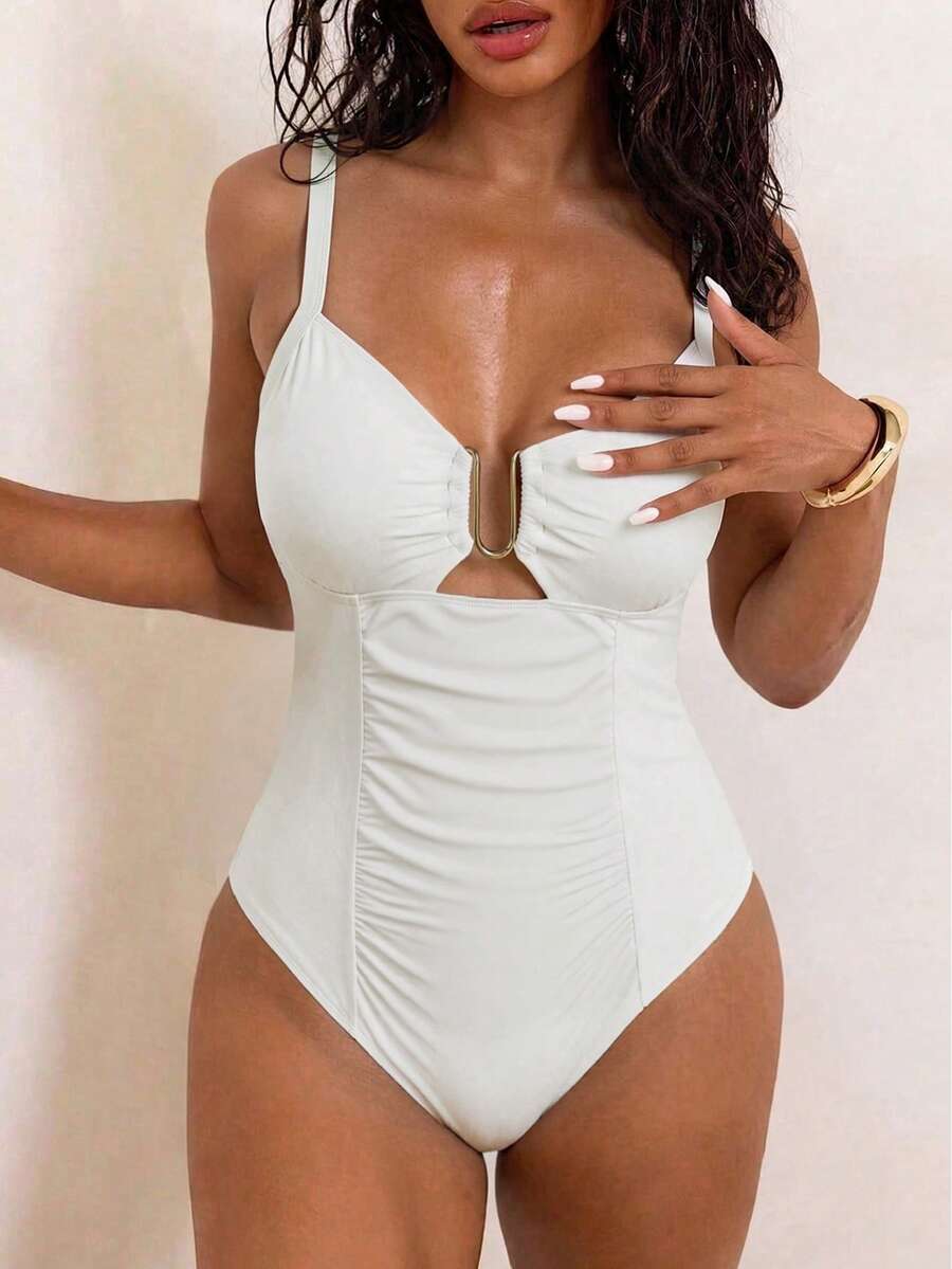 Maiô Elegance Detalhe Metálico em U