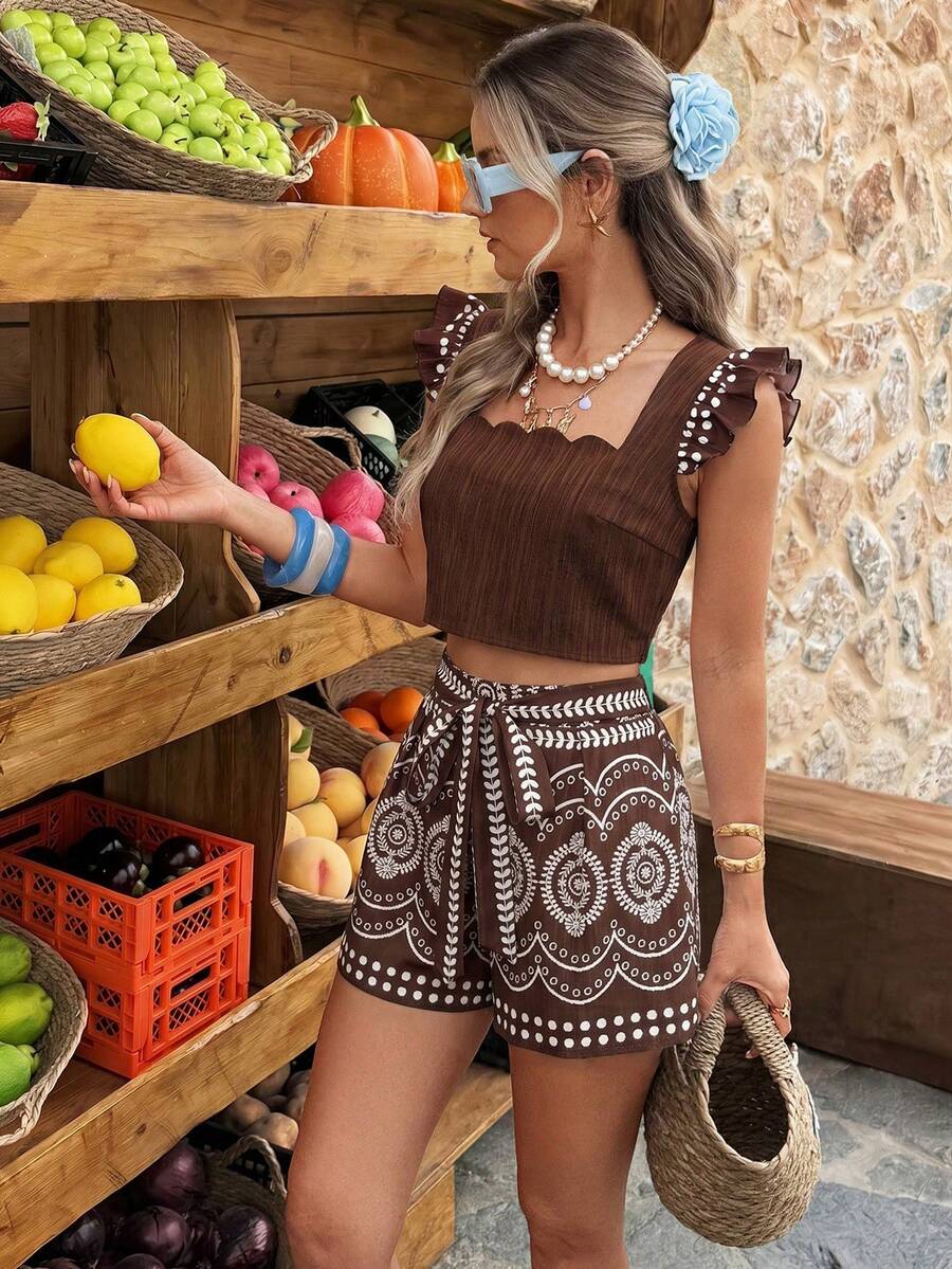 Conjunto Flora Top Gola Babado e Shorts