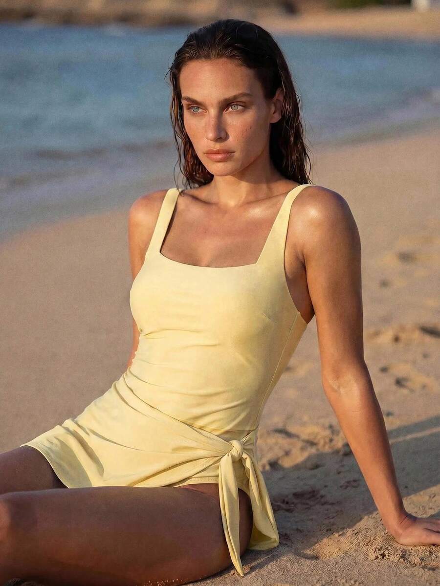 Maiô Monokini Longo Sofia Amarração no Pescoço